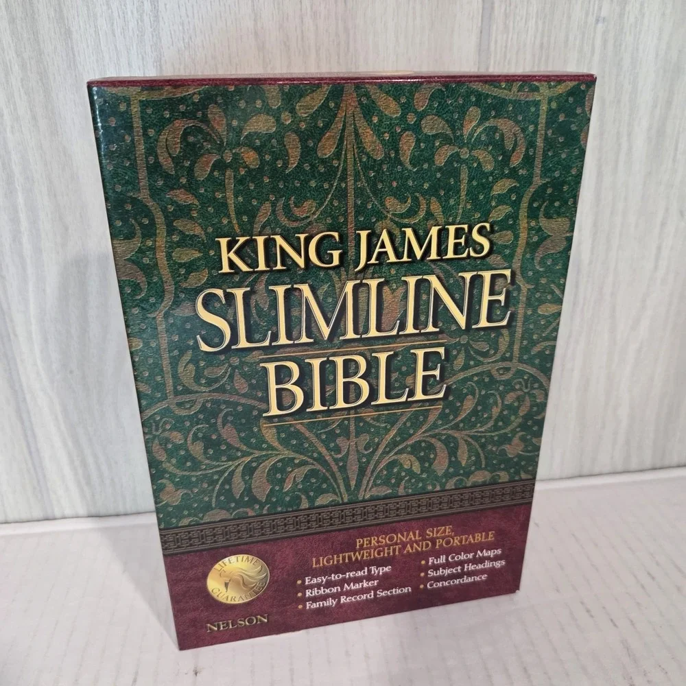 The Kjv Slimline Bible by Thomas Nelson Publishers